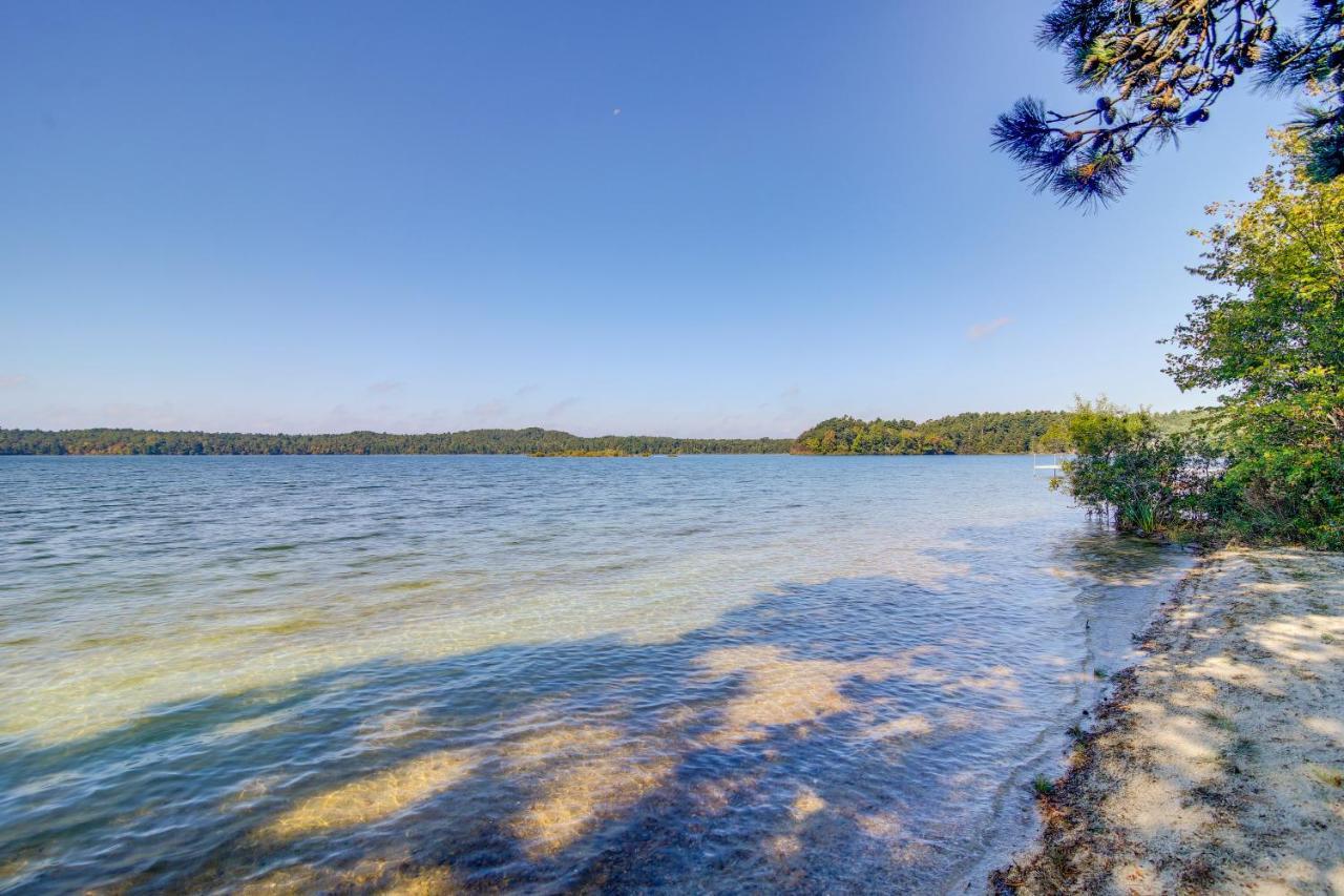 Quiet Plymouth Cottage On Great South Pond! Exteriör bild